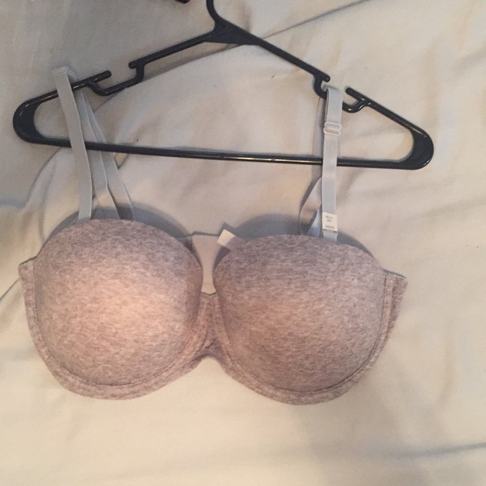 SOLD SOLD!!!Multi way VS bra